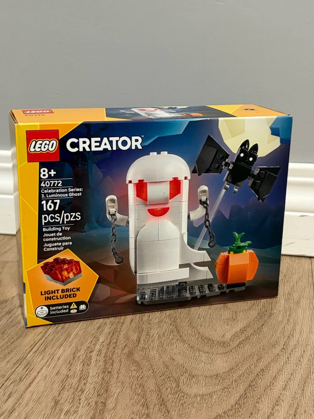 Lego Creator Celebration Series Luminous Ghost Light Up Halloween 167 Pieces NWT